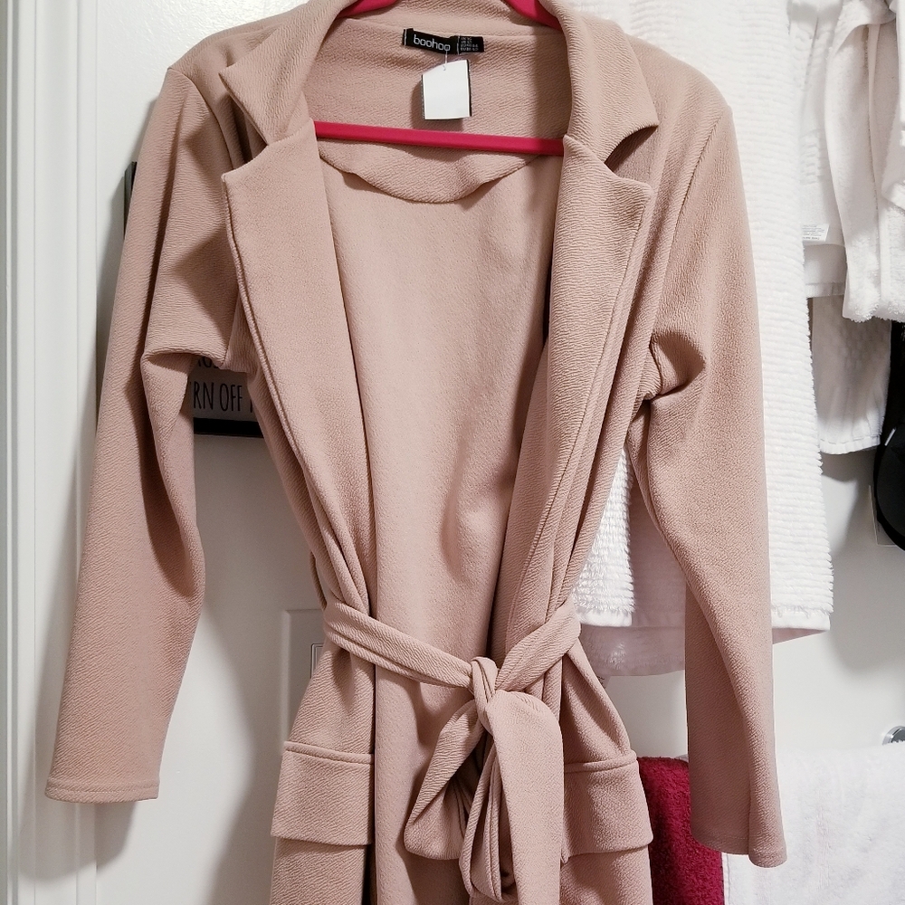 **SOLD** Beige/Tan Blazer